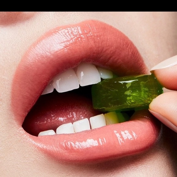 💗MAC COSMETICS Bang Bang Shot of Colour Lip Oil - Picture 6 of 12